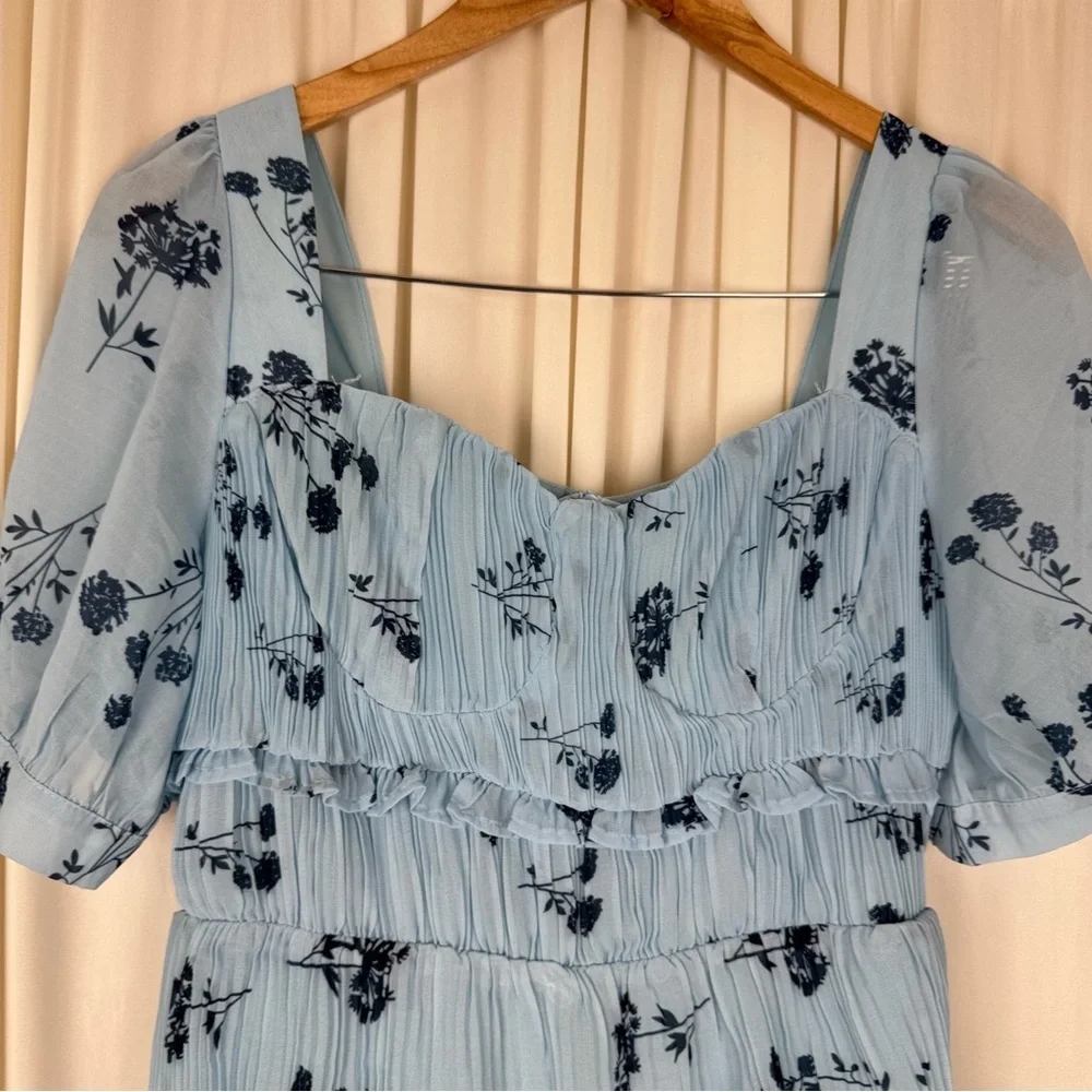 Boohoo Blue Floral Plisse Tiered Frill Midi Dress Spring Wedding Formal NEW US 8 - Picture 6 of 8
